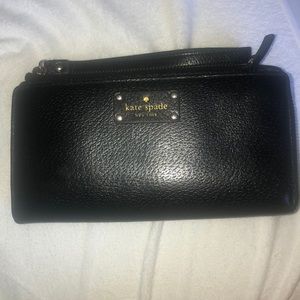 kate spade wristlet